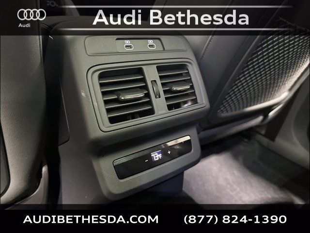 Used 2025 Audi Q5 Premium Plus w/ Premium Plus AWD/4WD image 26