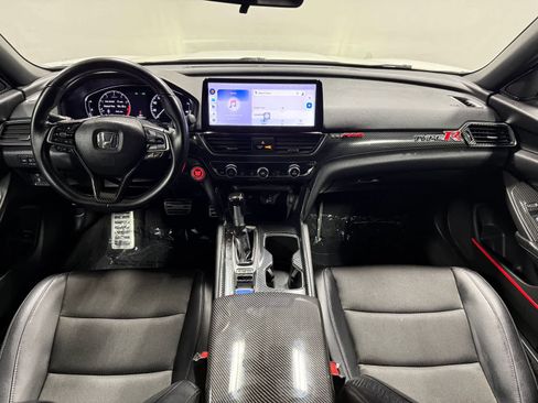 Used 2018 Honda Accord Sport image 14