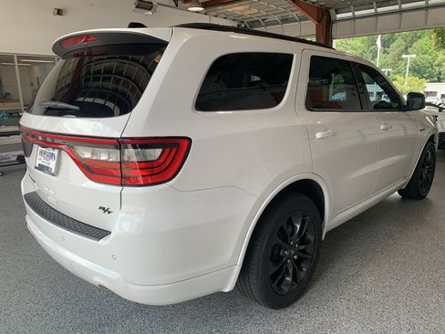 Used 2023 Dodge Durango R/T w/ Blacktop Package RWD image 10