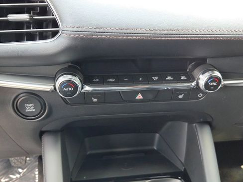 New 2026 MAZDA MAZDA3 2.5 S Hatchback w/ Premium Pkg FWD image 19