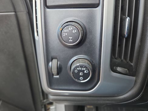 Used 2014 GMC Sierra 1500 SLE w/ SLE Preferred Package image 27