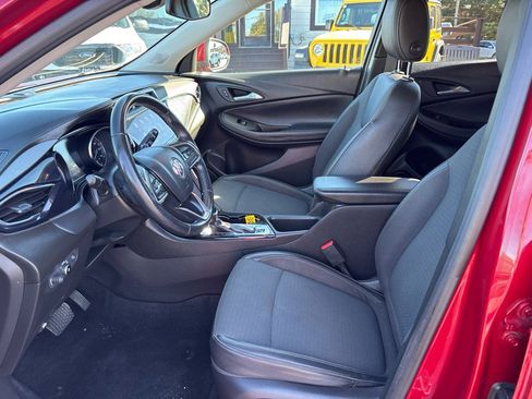 Used 2021 Buick Encore GX Select image 12