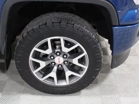 Used 2015 GMC Sierra 1500 SLT image 44