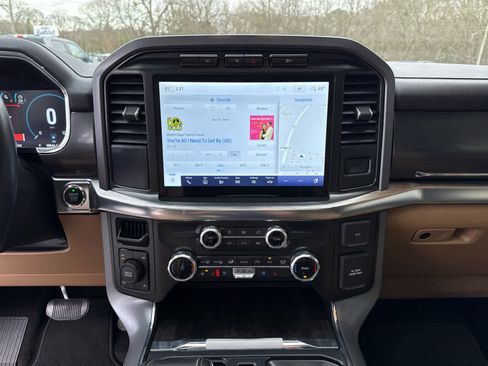 Used 2022 Ford F150 Lariat w/ Equipment Group 502A High image 22