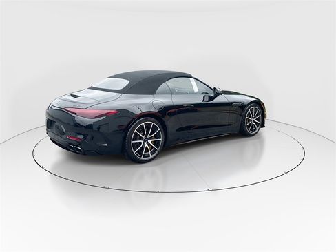 Used 2022 Mercedes-Benz SL 63 AMG 4MATIC image 8