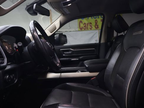 Used 2020 RAM 1500 Laramie image 17