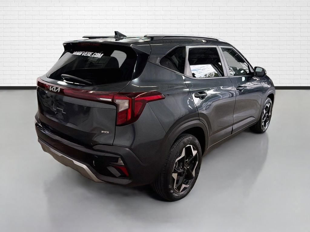 Used 2025 Kia Seltos S AWD/4WD image 9