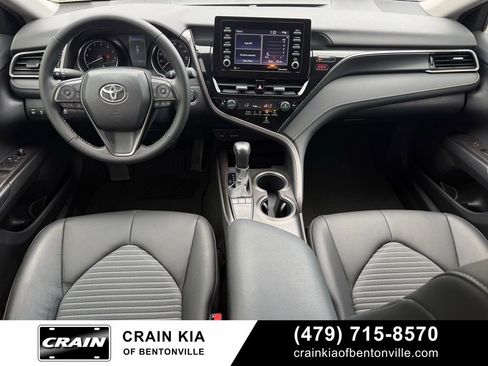Used 2023 Toyota Camry SE w/ Convenience Package FWD image 28