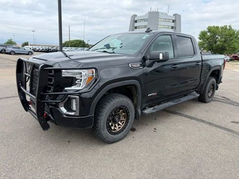 Used 2021 GMC Sierra 1500 AT4 w/ AT4 Value Package AWD/4WD image 6