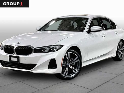 Used 2024 BMW 330i xDrive Sedan w/ Premium Package AWD/4WD image 1