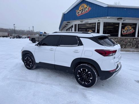 Used 2021 Chevrolet TrailBlazer LT w/ Convenience Package image 6