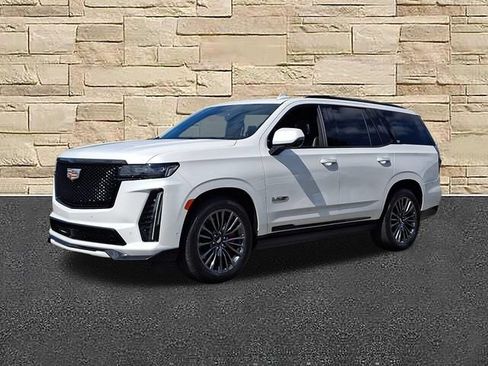 Certified 2024 Cadillac Escalade V w/ Heavy-Duty Trailer Package AWD/4WD image 1
