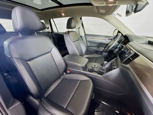 Used 2020 Volkswagen Atlas SE w/ Panoramic Sunroof Package image 26