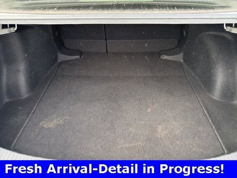 Used 2020 Toyota Corolla LE image 15