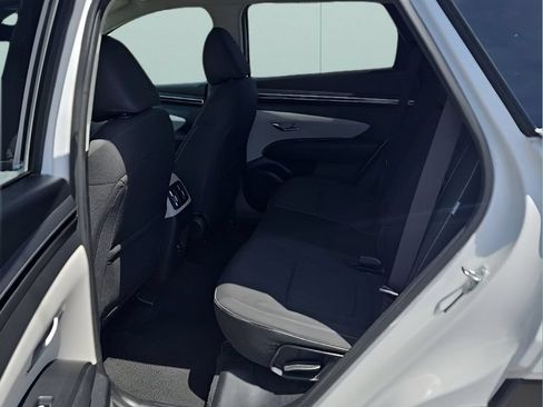 Used 2024 Hyundai Tucson SEL FWD image 15