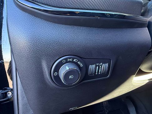 New 2026 Jeep Compass Latitude image 28