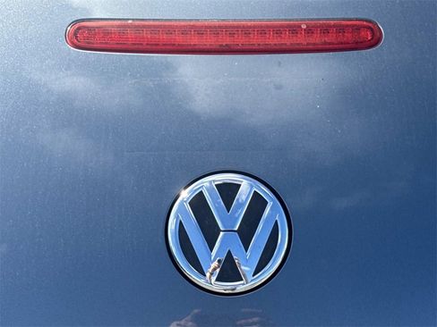 Used 2012 Volkswagen Beetle 2.5 image 13