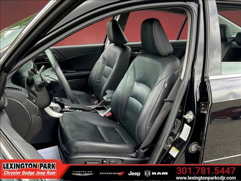 Used 2015 Honda Accord EX-L image 19