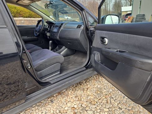 Used 2009 Nissan Versa 1.8 S w/ PWR Pkg image 20