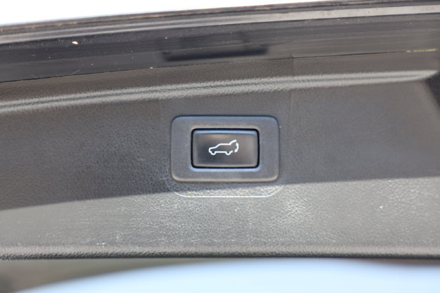 Used 2015 Subaru Outback 2.5i Limited AWD/4WD image 13
