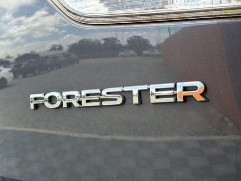 Used 2021 Subaru Forester Premium w/ Popular Package #1 AWD/4WD image 15