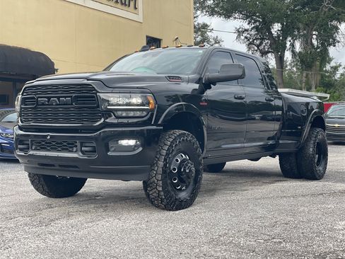 Used 2020 RAM 3500 Limited AWD/4WD image 10