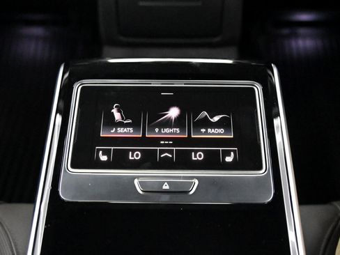 Used 2021 Audi A8 L 3.0T image 41