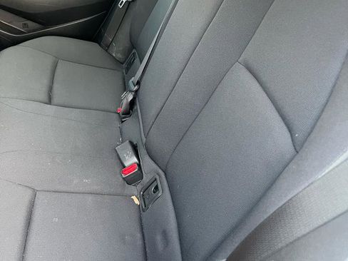 Used 2023 Toyota Corolla LE w/ LE Convenience Package image 9