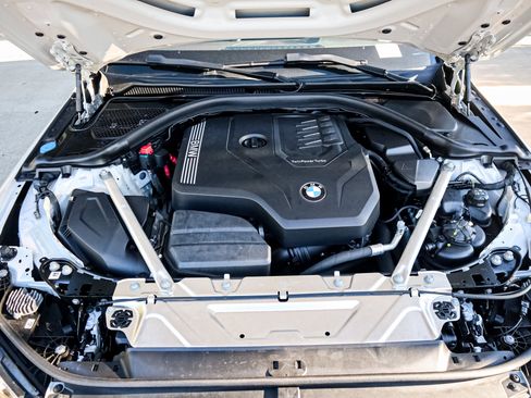 Used 2024 BMW 430i Convertible w/ Convenience Package image 33