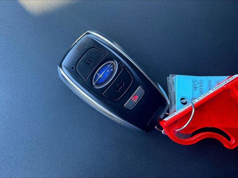 Used 2023 Subaru Outback Premium image 10