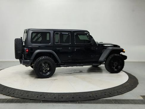 Used 2026 Jeep Wrangler Unlimited Sport AWD/4WD image 9