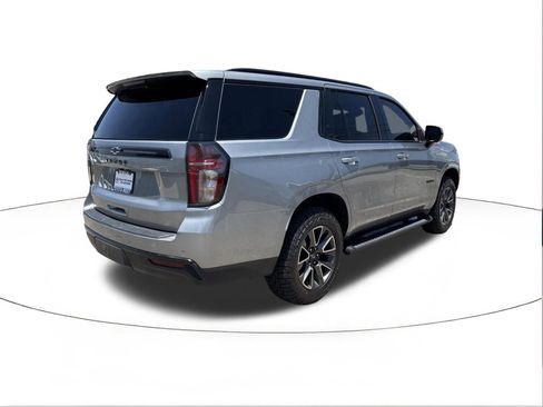Used 2023 Chevrolet Tahoe Z71 AWD/4WD image 3
