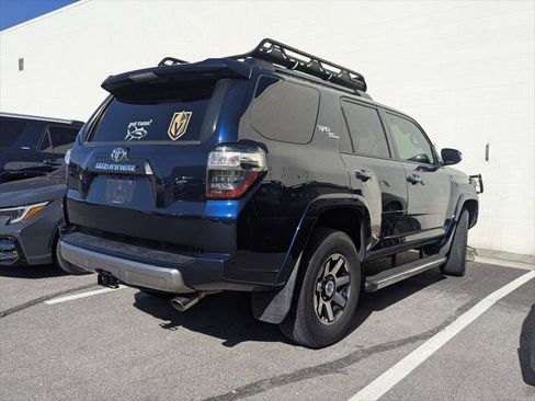 Certified 2019 Toyota 4Runner TRD Off-Road Premium AWD/4WD image 4