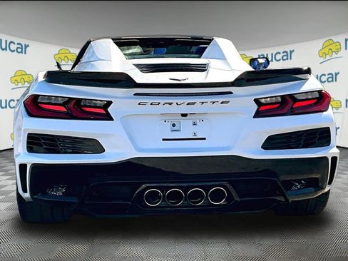 New 2026 Chevrolet Corvette Z06 w/ Stealth Interior Trim Package RWD image 6