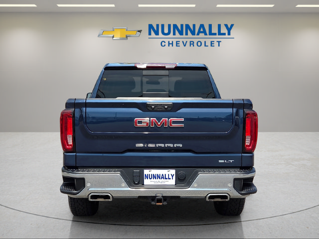 Used 2022 GMC Sierra 1500 SLT w/ SLT Premium Plus Package AWD/4WD image 4