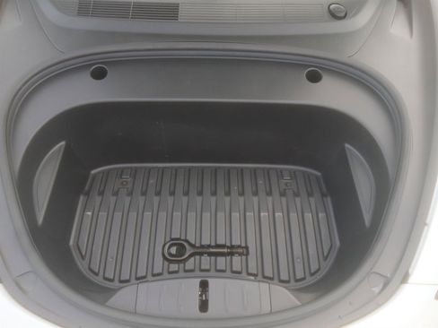 Used 2021 Tesla Model 3 Standard Range Plus image 28