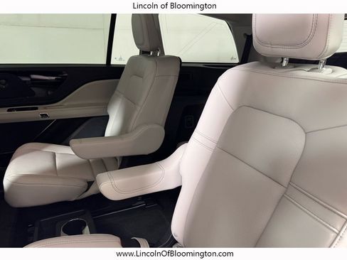 Used 2025 Lincoln Aviator AWD w/ Equipment Group 101A image 51