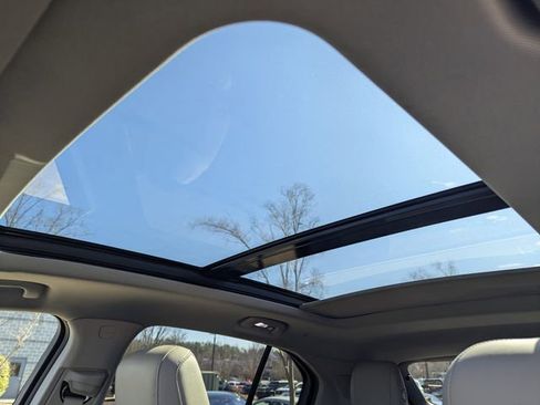 Used 2019 Cadillac XT4 Premium Luxury image 20