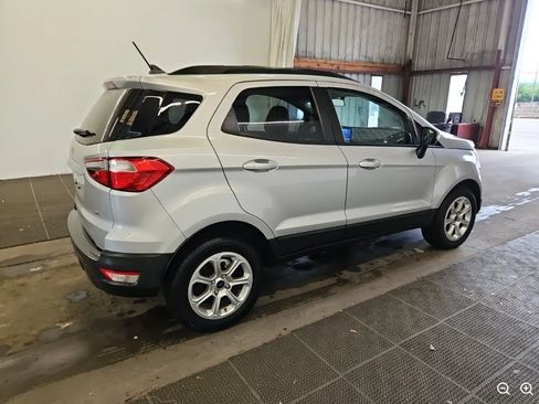 Used 2021 Ford EcoSport SE FWD image 4
