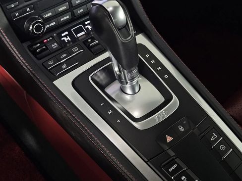 Used 2017 Porsche 718 Cayman S RWD image 15