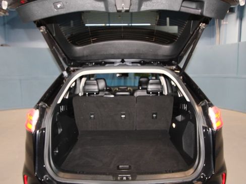 Used 2020 Ford Edge Titanium AWD/4WD image 37