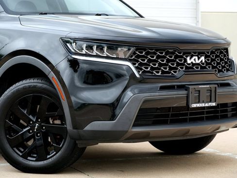 Used 2022 Kia Sorento S AWD/4WD image 19