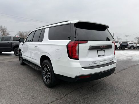 Used 2021 GMC Yukon XL AT4 w/ Rear Media and Nav Package image 4
