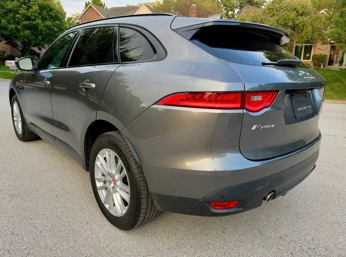 Used 2018 Jaguar F-PACE Prestige AWD/4WD image 3