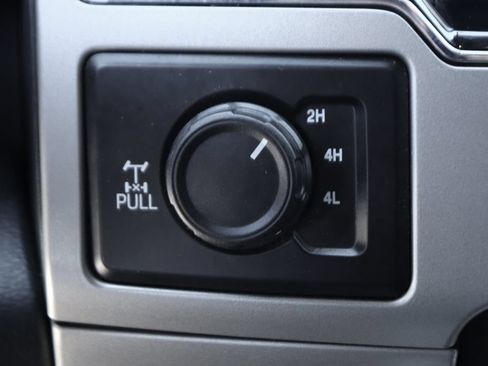 Used 2022 Ford F250 Lariat w/ Black Appearance Package AWD/4WD image 31