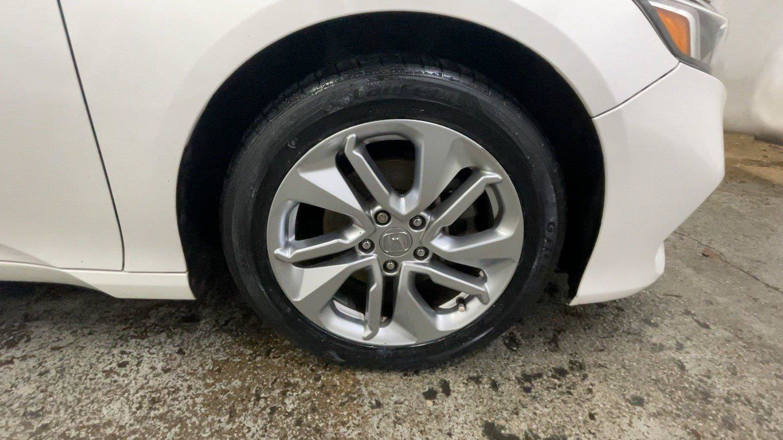 Used 2019 Honda Accord LX image 19