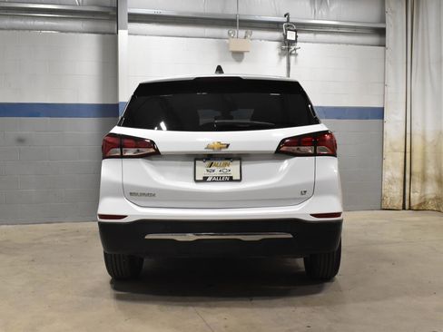 Used 2023 Chevrolet Equinox LT FWD image 26