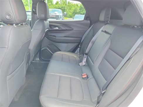 Used 2021 Chevrolet TrailBlazer RS w/ Sun and Liftgate Package FWD image 13
