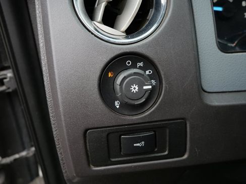 Used 2012 Ford F150 XLT w/ XLT Chrome Pkg AWD/4WD image 15