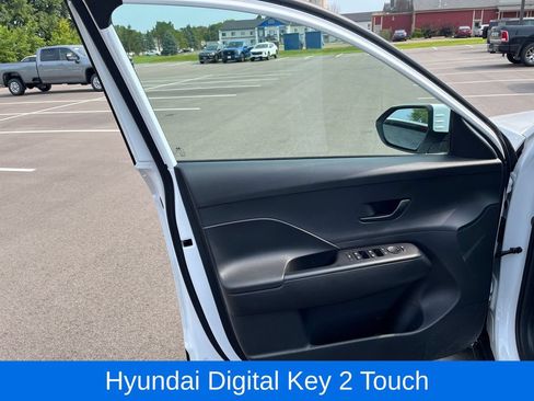 Used 2024 Hyundai Kona SEL w/ Convenience Package AWD/4WD image 13
